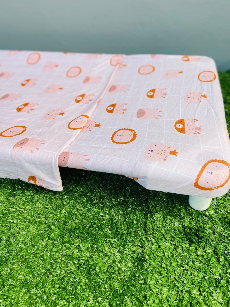 100 cotton bedding, childcare sheets, daycare sheets, allinone fitted sheet, blanket Little